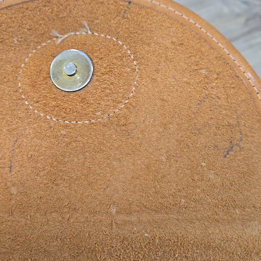 Vintage/Retro 90's Tan Leather Crossbody Northern Reflections Bag - Picture 7 of 10